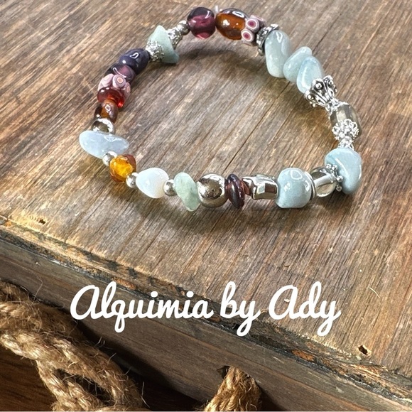 Aquamarine Bracelet March Birth Gemstone Bracelet 14k gold beaded unique - Picture 1 of 3